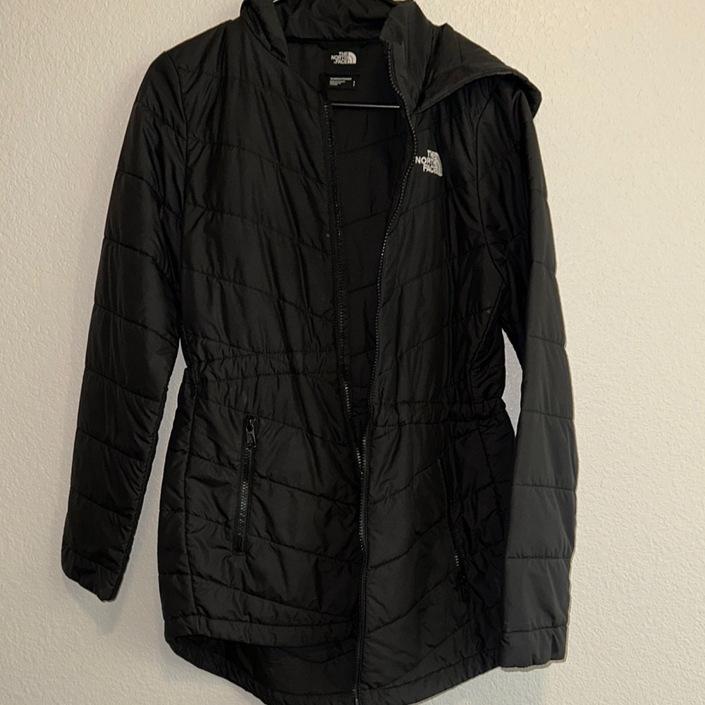 The North Face Black Puffer Jacket Weather-Resistant